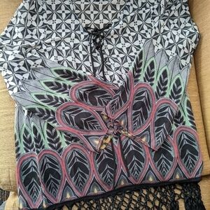 𝅺MONTEAU Fringed Long Sleeve Blouse Tassles Batik Print 💕💕